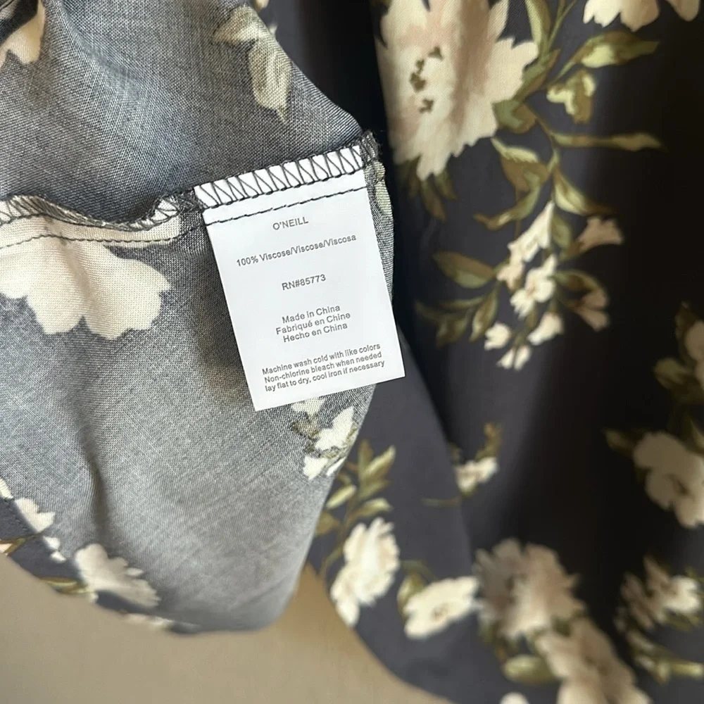 O'Neill Navy Floral Long-Sleeve V-Neck Dress - Picture 9 of 13